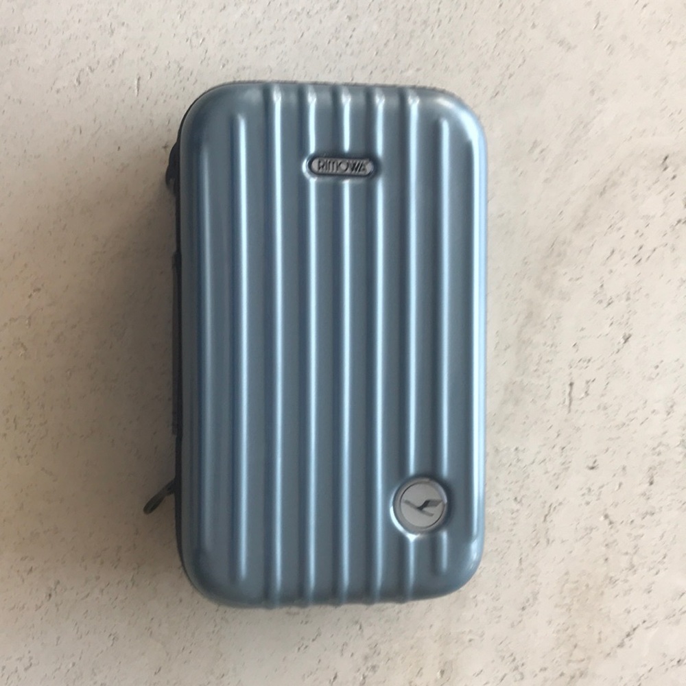 Rimowa. Cosmetic Travel Bag